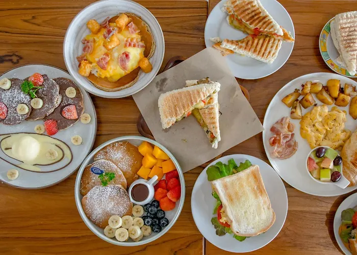 Tiya House Rooms&Cafe